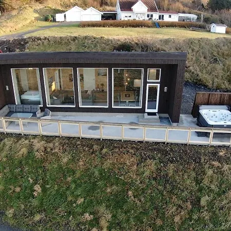 Unik Og Moderne Med Utsikt Mot Havet 38 Otterlei Nyaraló