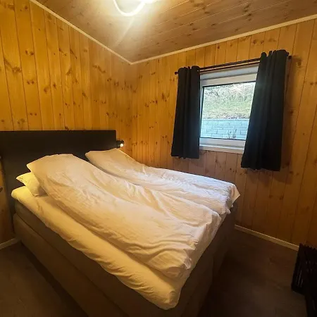 Unik Og Moderne Med Utsikt Mot Havet 38 Otterlei