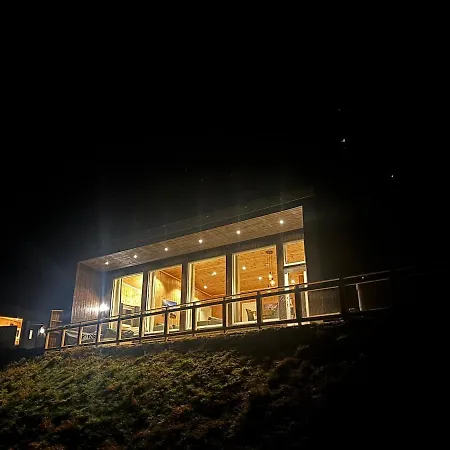 Nyaraló Unik Og Moderne Med Utsikt Mot Havet 38 Otterlei