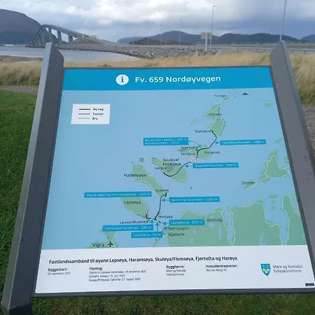 Nyaraló Unik Og Moderne Med Utsikt Mot Havet 38 Otterlei Haram