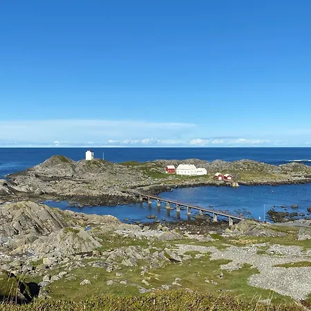 Nyaraló Unik Og Moderne Med Utsikt Mot Havet 38 Otterlei Haram