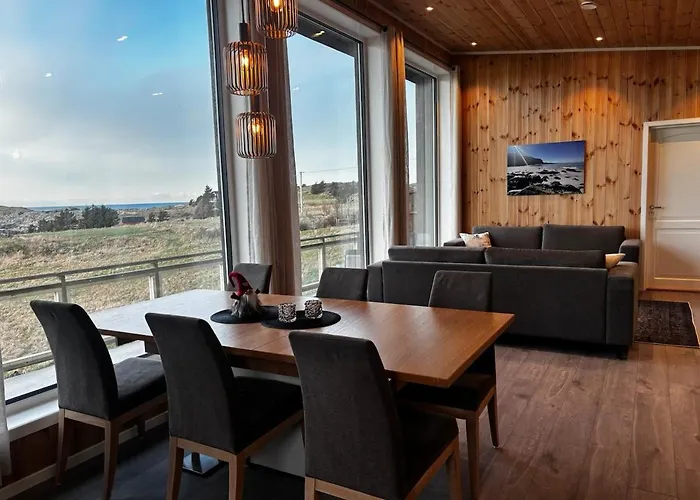 Unik Og Moderne Med Utsikt Mot Havet 38 Otterlei *