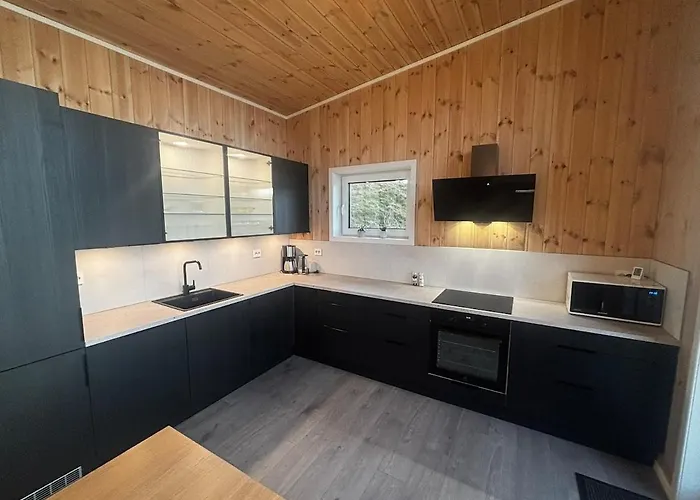 Unik Og Moderne Med Utsikt Mot Havet 38 Otterlei *