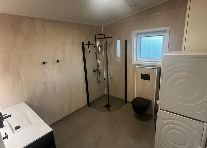 Ferienhaus Unik Og Moderne Med Utsikt Mot Havet 38 Otterlei Haram