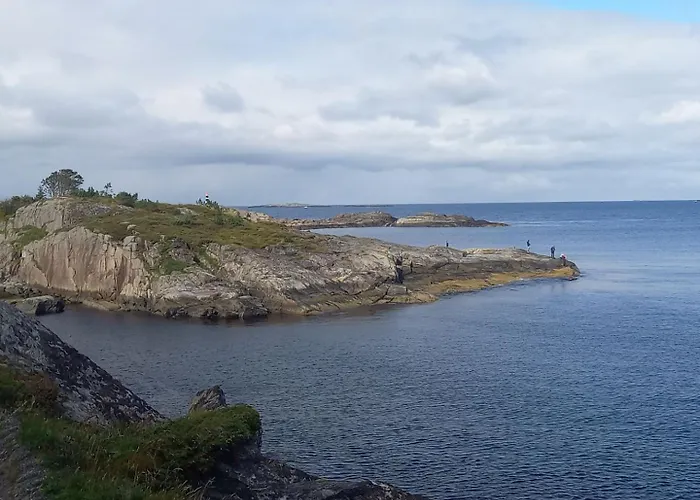 Unik Og Moderne Med Utsikt Mot Havet 38 Otterlei Haram