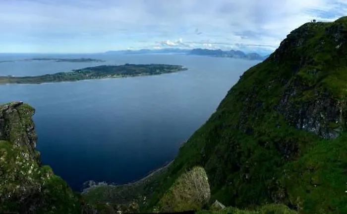 Дом отдыха Unik Og Moderne Med Utsikt Mot Havet 38 Otterlei