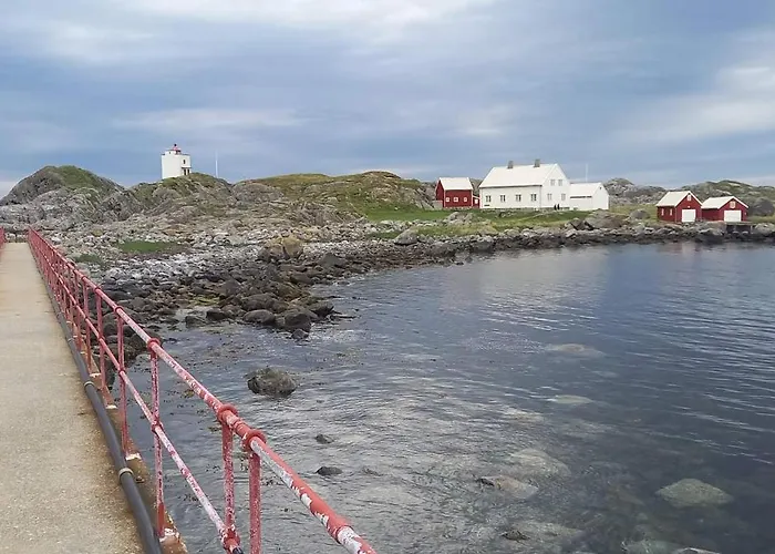 Semesterbostad Unik Og Moderne Med Utsikt Mot Havet 38 Otterlei